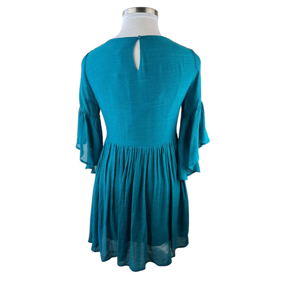 NWT Umgee Floral Embroidered Bell Sleeve Mini Dress Blue Boho Festival Medium - Picture 10 of 16